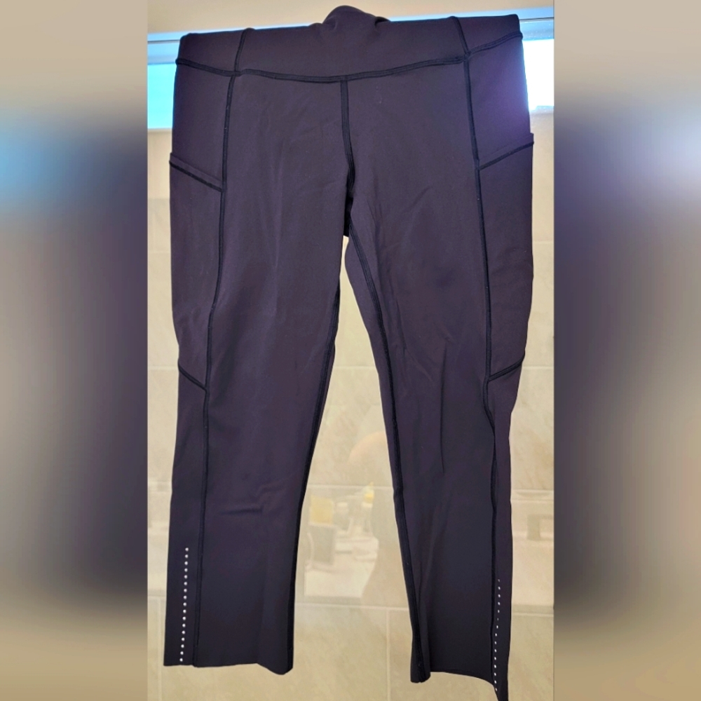 Lululemon Fast and Free Crop Leggings Size 6